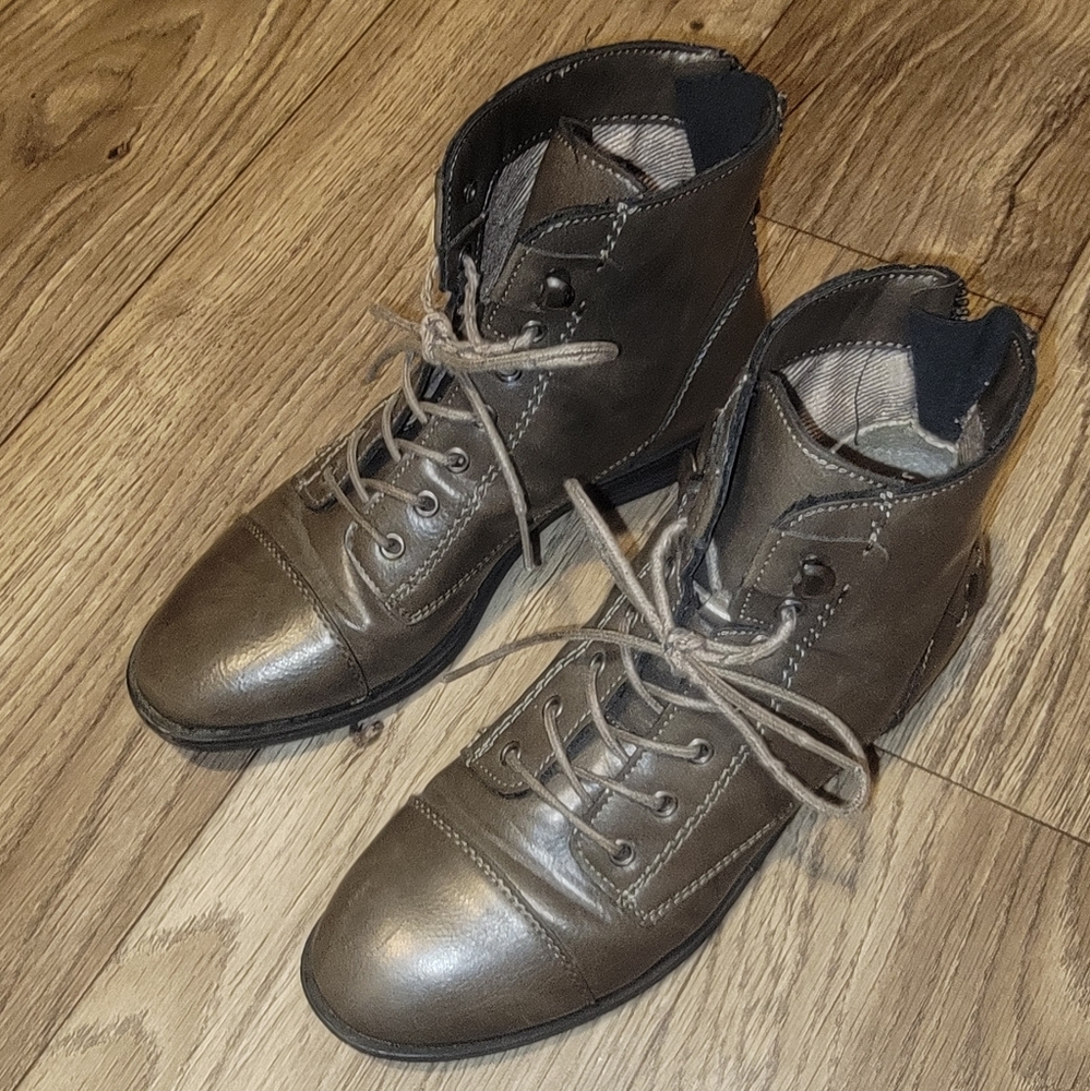 ⚡️GH Bass lace up boots